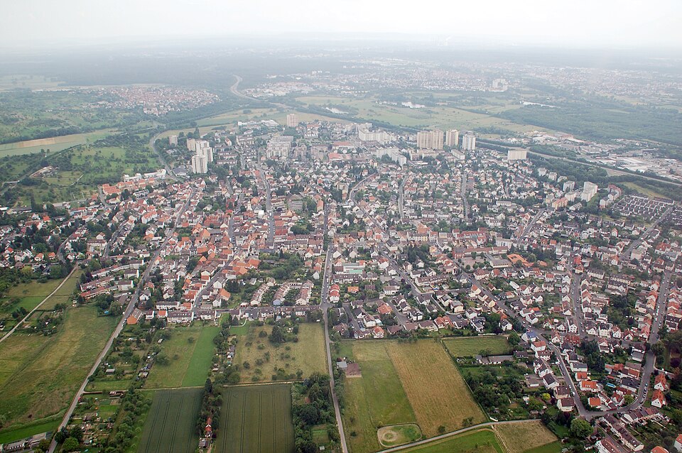 Fenster-Fachbetriebe in Maintal: Stadtansicht – Foto: Fritz Geller-Grimm Fenster-Fachbetriebe in Maintal: Stadtansicht
