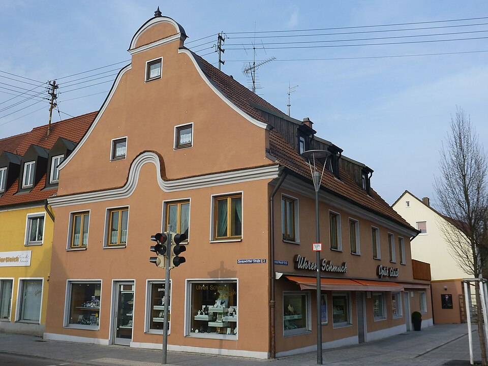 Fenster-Fachbetriebe in Meitingen: Amtshaus