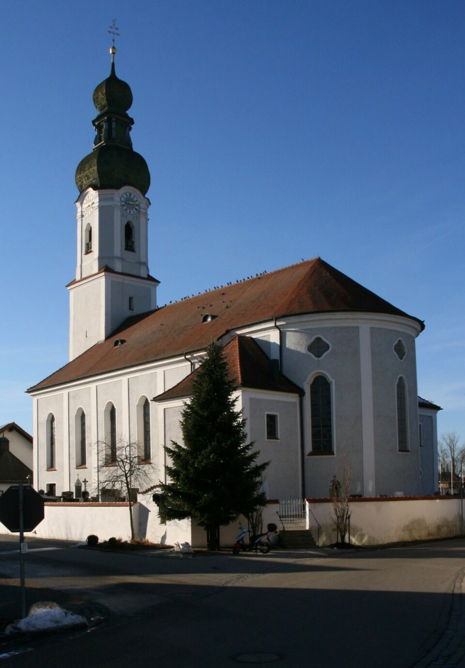 Fenster-Gurus in Mettenheim – Ansicht von Mettenheim (Foto: S. Finner: Siddhartha Finner, Dipl.Ing.-Architektur) Fenster-Gurus in Mettenheim – Ansicht von Mettenheim