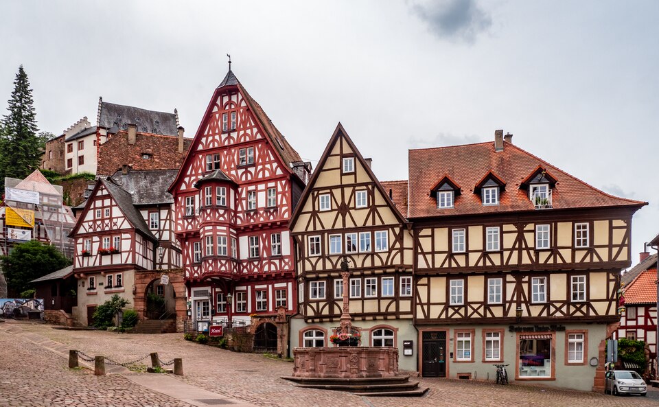 Fenster-Fachbetriebe in Miltenberg: Marktplatz