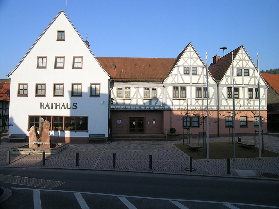 Fenster-Fachbetriebe in Mömlingen: Rathaus