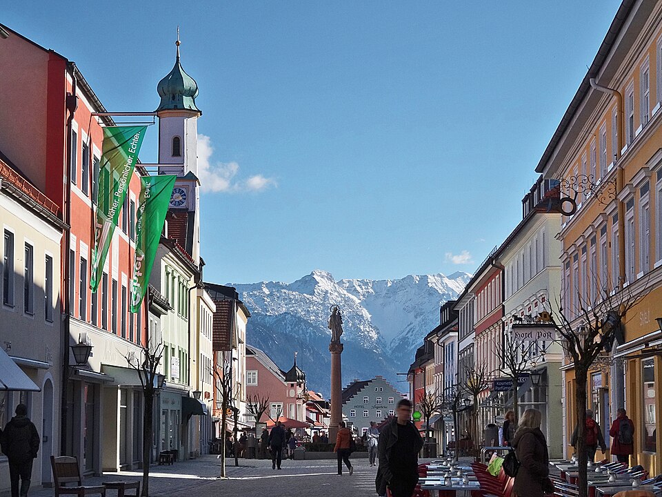 Fenster-Fachbetriebe in Murnau am Staffelsee: Stadtansicht