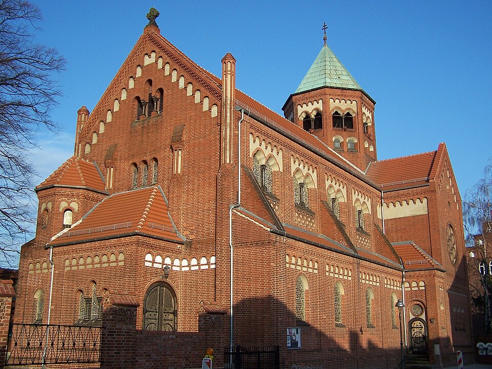 Fenster-Fachbetriebe in Nauen: Katholische Kirche