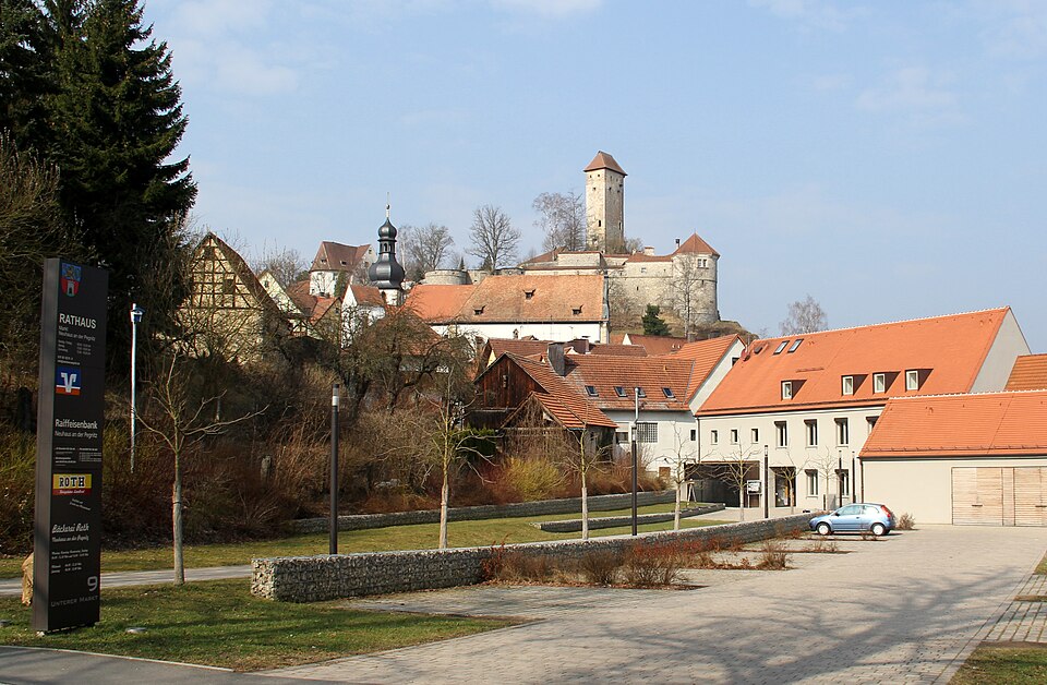 Fenster-Gurus in Neuhaus a. d. Pegnitz – Ansicht von Neuhaus a. d. Pegnitz (Foto: Derzno) Fenster-Gurus in Neuhaus a. d. Pegnitz – Ansicht von Neuhaus a. d. Pegnitz