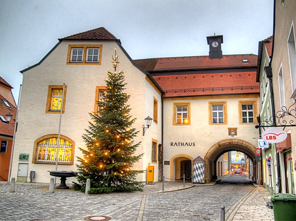 Fenster-Fachbetriebe in Neunburg vorm Wald: Rathaus