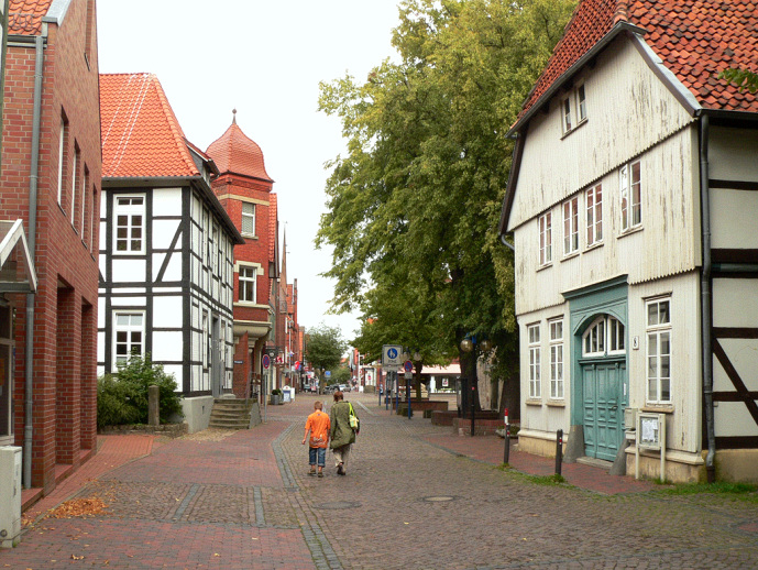 Fenster-Fachbetriebe in Neustadt am Rübenberge: Fußgängerzone