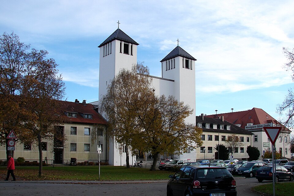 Fenster-Fachbetriebe in Neutraubling: St.-Michaels-Platz