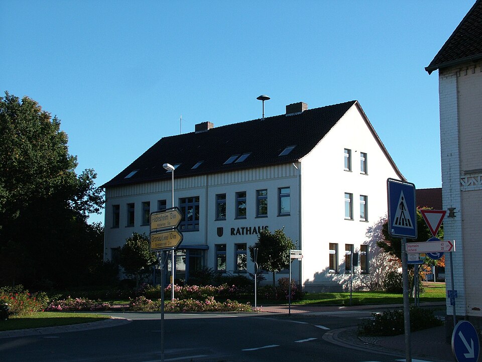 Fenster-Fachbetriebe in Nordstemmen: Rathaus – Foto: Clemensfranz Fenster-Fachbetriebe in Nordstemmen: Rathaus