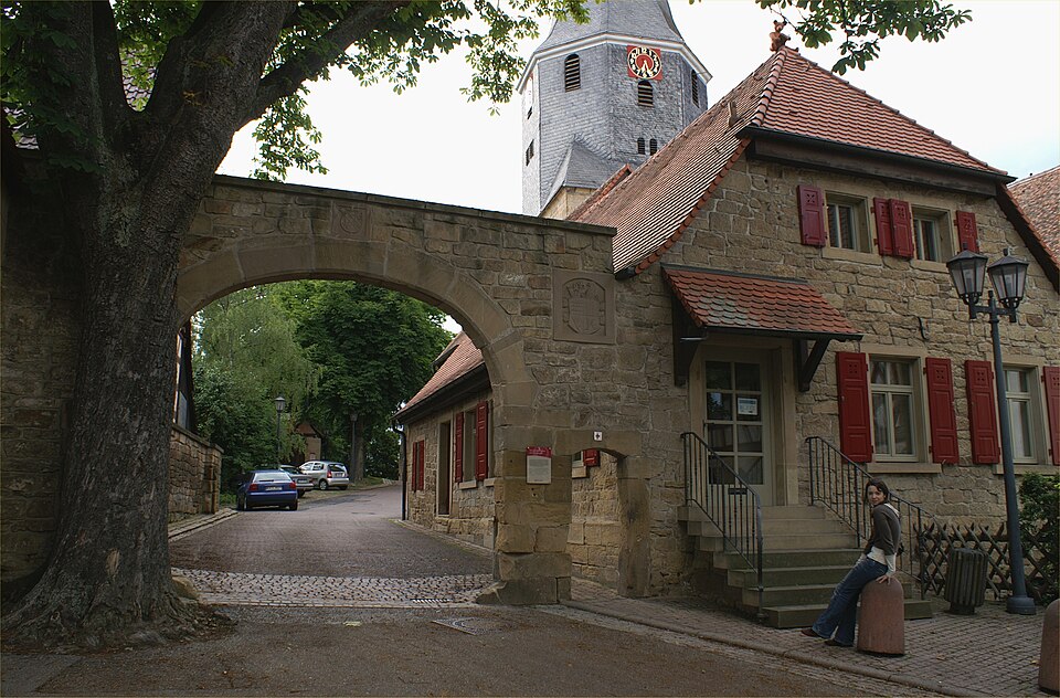 Fenster-Fachbetriebe in Oberderdingen: Torwächterhaus – Foto: Eugen Lehle Fenster-Fachbetriebe in Oberderdingen: Torwächterhaus