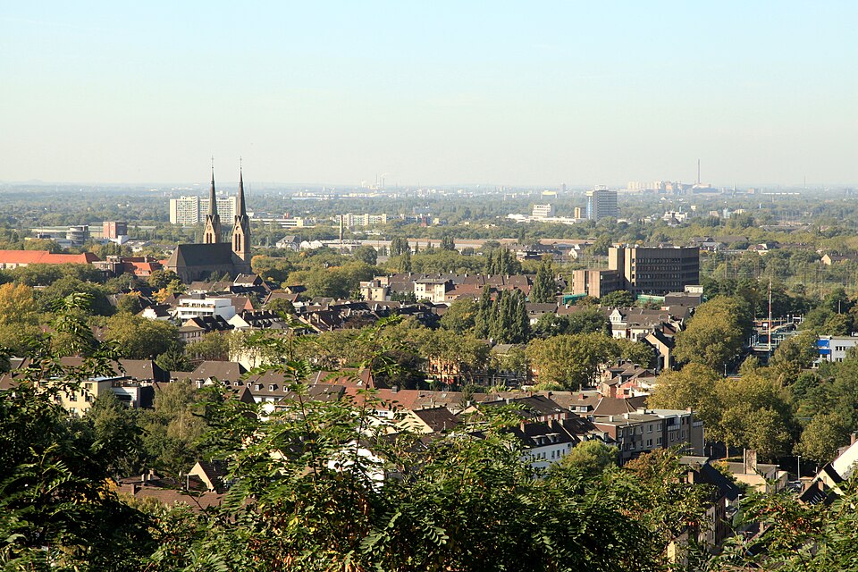Fenster-Fachbetriebe in Oberhausen: Marienkirche – Foto: Frank Vincentz Fenster-Fachbetriebe in Oberhausen: Marienkirche