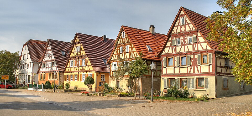 Fachwerkhaeuser in Ölbronn-Dürrn – Fenster-Gurus vermittelt Fachbetriebe in Ölbronn-Dürrn