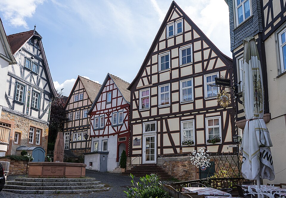 Fenster-Fachbetriebe in Ortenberg: Stadtansicht – Foto: Bytfisch Fenster-Fachbetriebe in Ortenberg: Stadtansicht