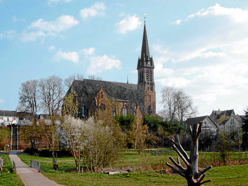 Katholische Kirche in Otterbach – Fenster-Gurus vermittelt Fachbetriebe in Otterbach