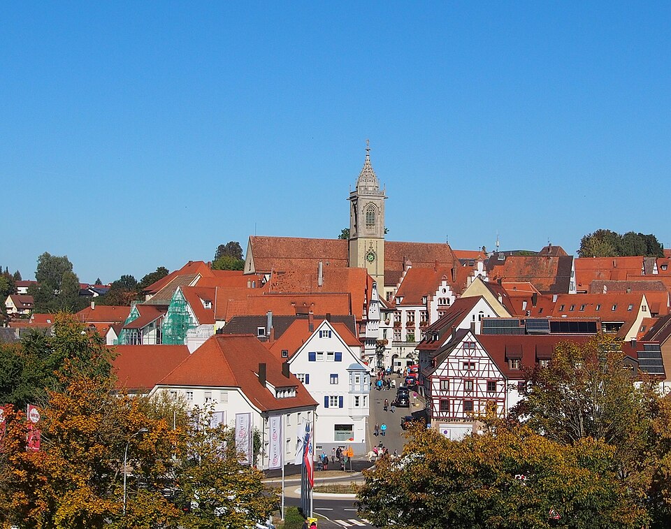 Fenster-Fachbetriebe in Pfullendorf: Innenstadt, St. Jakob im Stadtbild – Foto: CrazyD Fenster-Fachbetriebe in Pfullendorf: Innenstadt, St. Jakob im Stadtbild