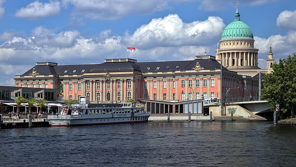 Fenster-Fachbetriebe in Potsdam: DE, Havel, Potsdamer Stadtschloss, Charlottenhof