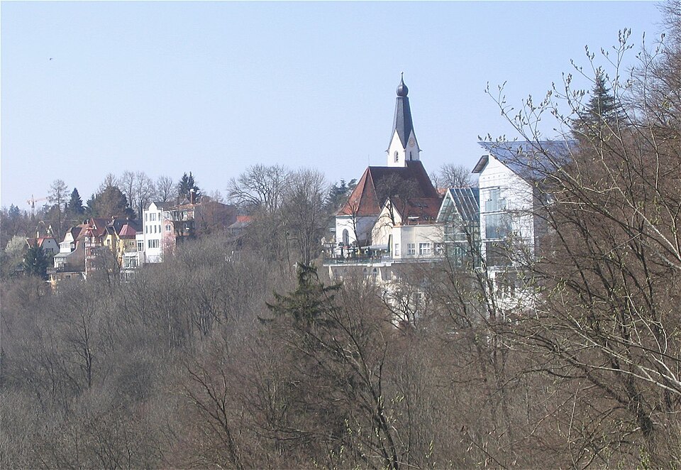Fenster-Fachbetriebe in Pullach im Isartal: Stadtansicht – Foto: Rufus46 Fenster-Fachbetriebe in Pullach im Isartal: Stadtansicht