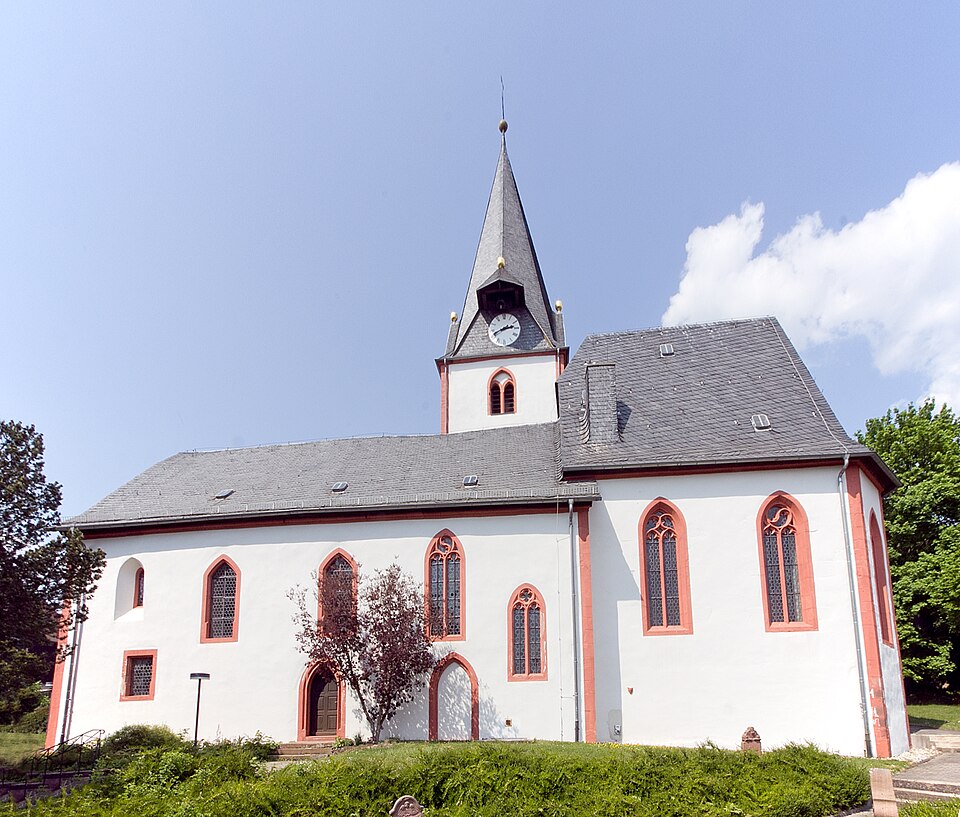 Fenster-Fachbetriebe in Ranstadt: Dauernheim Kirche