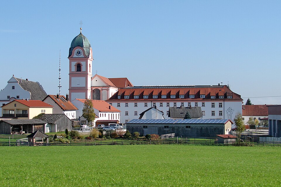 Kloster in Rohr i. NB – Fenster-Gurus vermittelt Fachbetriebe in Rohr i. NB