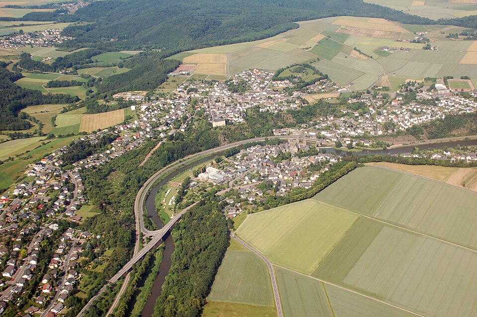 Fenster-Fachbetriebe in Runkel: Stadtansicht – Foto: Fritz Geller-Grimm Fenster-Fachbetriebe in Runkel: Stadtansicht