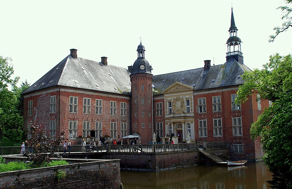 Fenster-Fachbetriebe in Sande: Wasserschloss