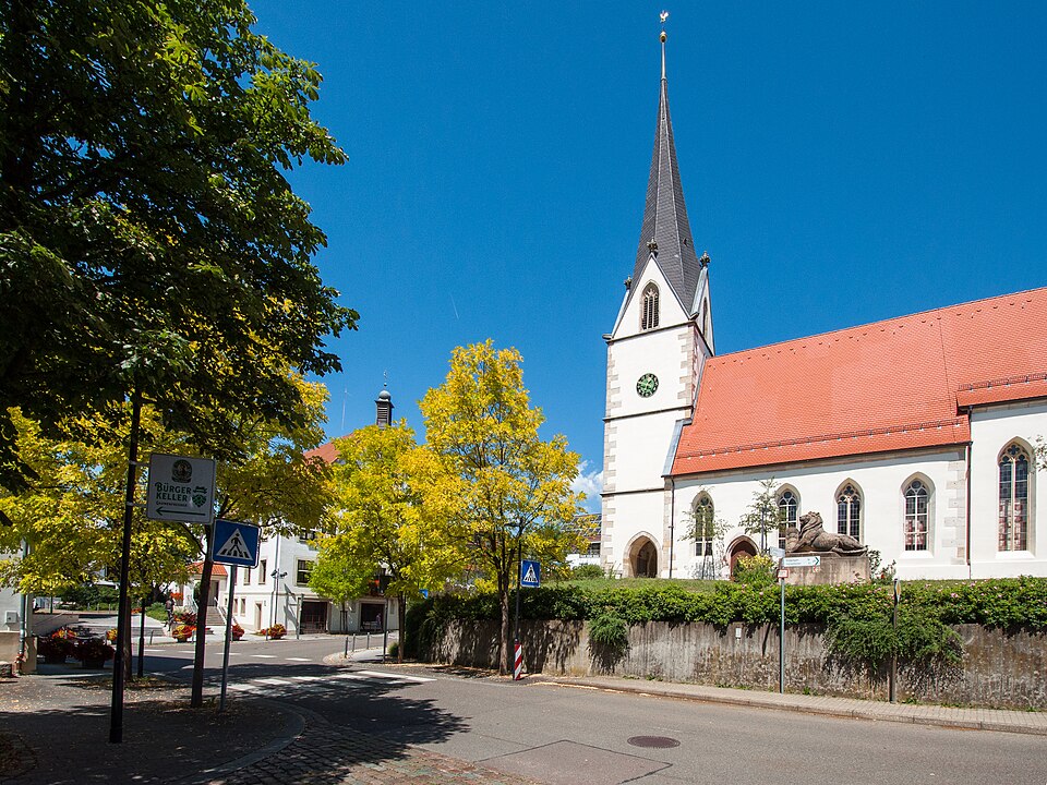 Pfarrkirche in Schlierbach – Fenster-Gurus vermittelt Fachbetriebe in Schlierbach