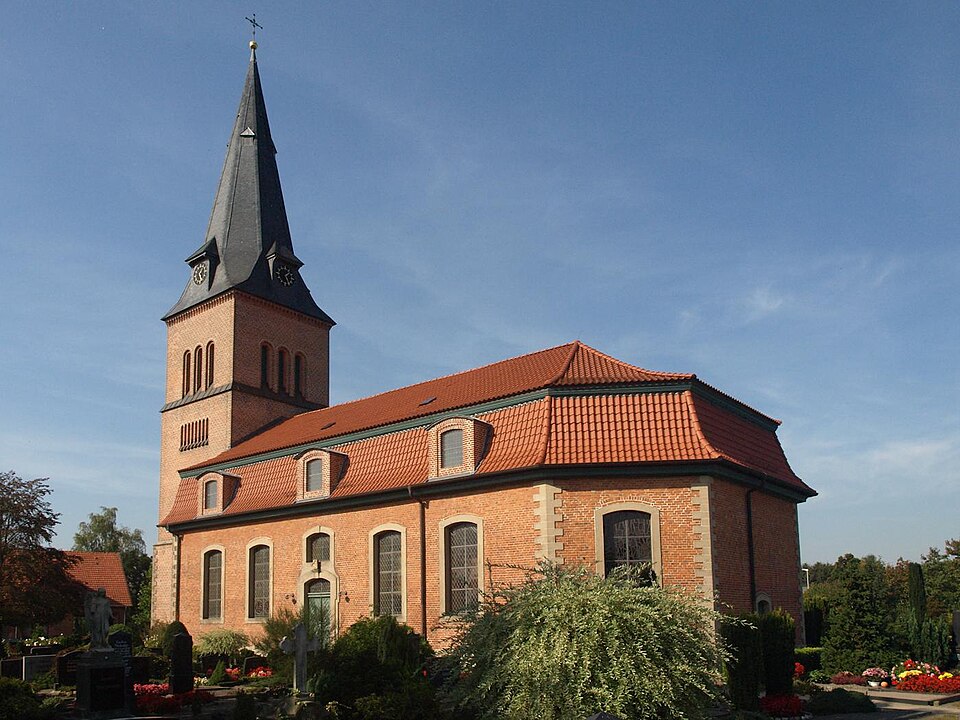 Kirche in Schwarme – Fenster-Gurus vermittelt Fachbetriebe in Schwarme