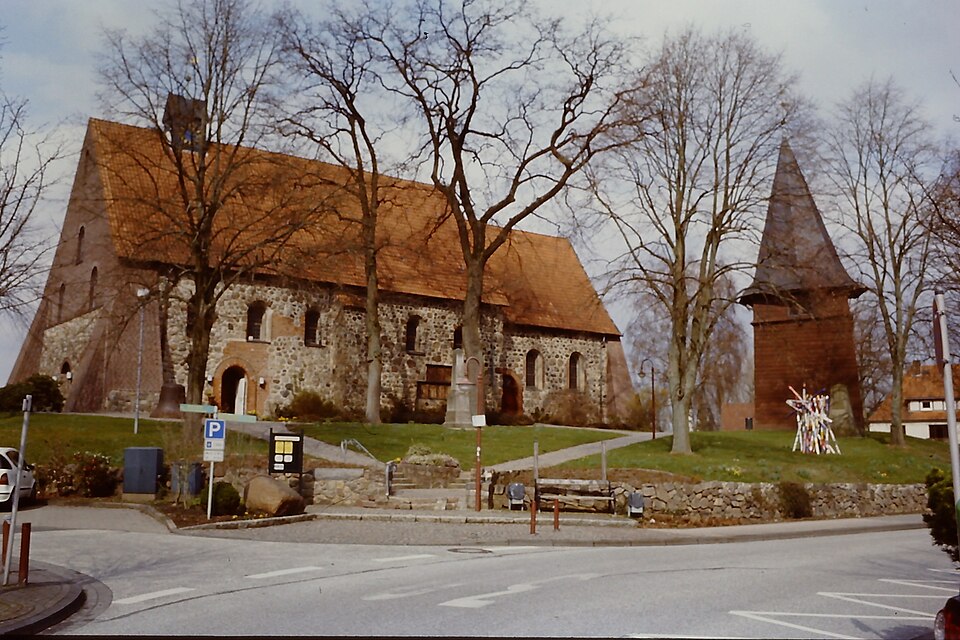 Fenster-Fachbetriebe in Seevetal: St Mauritius Kirche