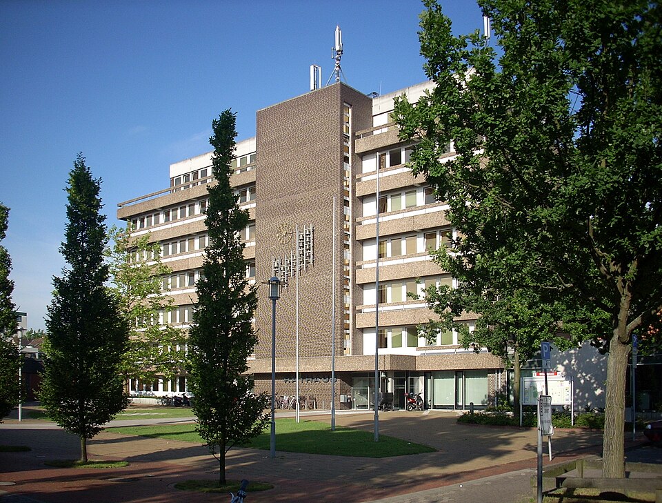 Fenster-Fachbetriebe in Sehnde: Rathaus