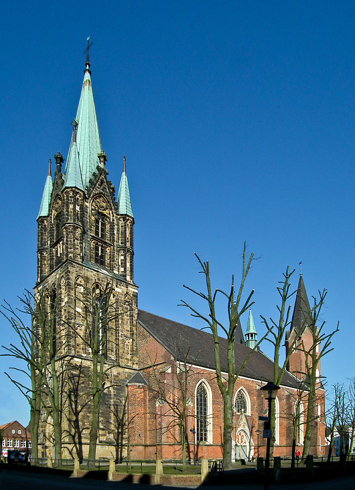 Fenster-Fachbetriebe in Sendenhorst: Kirche und Turm