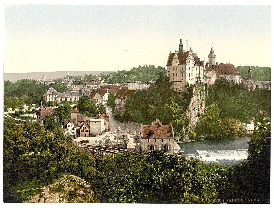 Fenster-Fachbetriebe in Sigmaringen: Schloss – Foto: Unknown authorUnknown author Fenster-Fachbetriebe in Sigmaringen: Schloss