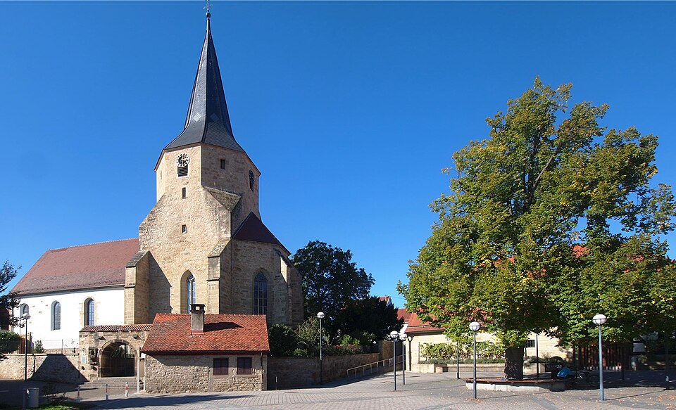 Fenster-Fachbetriebe in Tamm: Kirche-Kelter