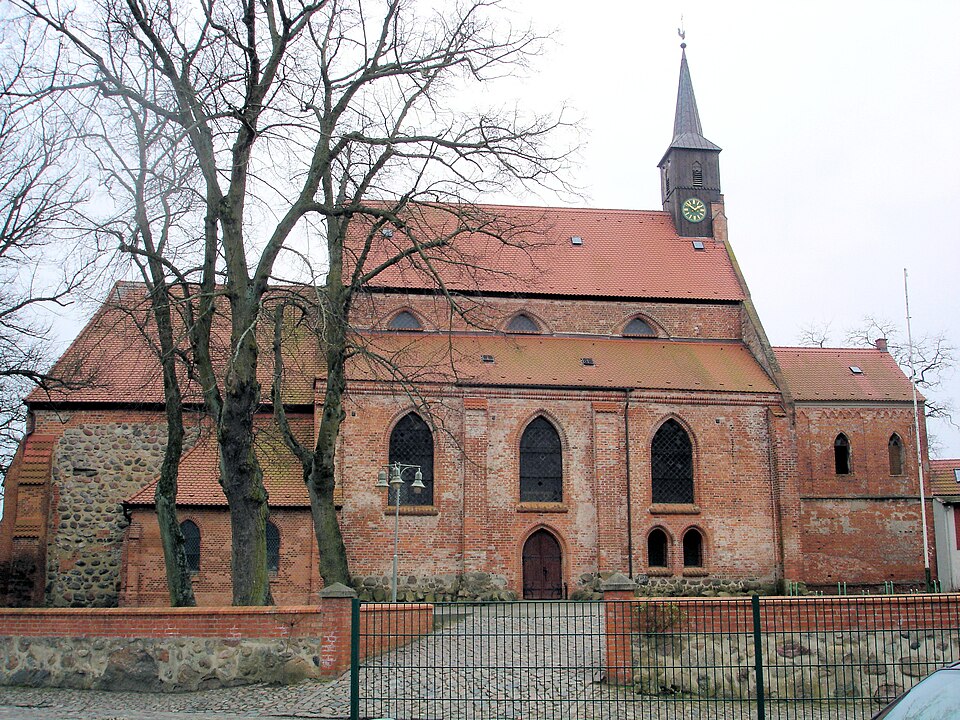 Kirche in Tessin – Fenster-Gurus vermittelt Fachbetriebe in Tessin