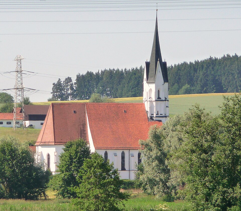 Pfarrkirche in Unterdietfurt – Fenster-Gurus vermittelt Fachbetriebe in Unterdietfurt