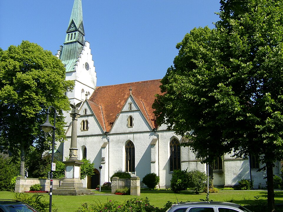 Fenster-Fachbetriebe in Versmold: Kirche