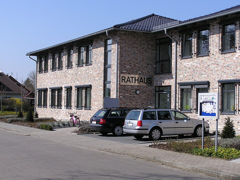 Fenster-Fachbetriebe in Wagenfeld: Neues Rathaus