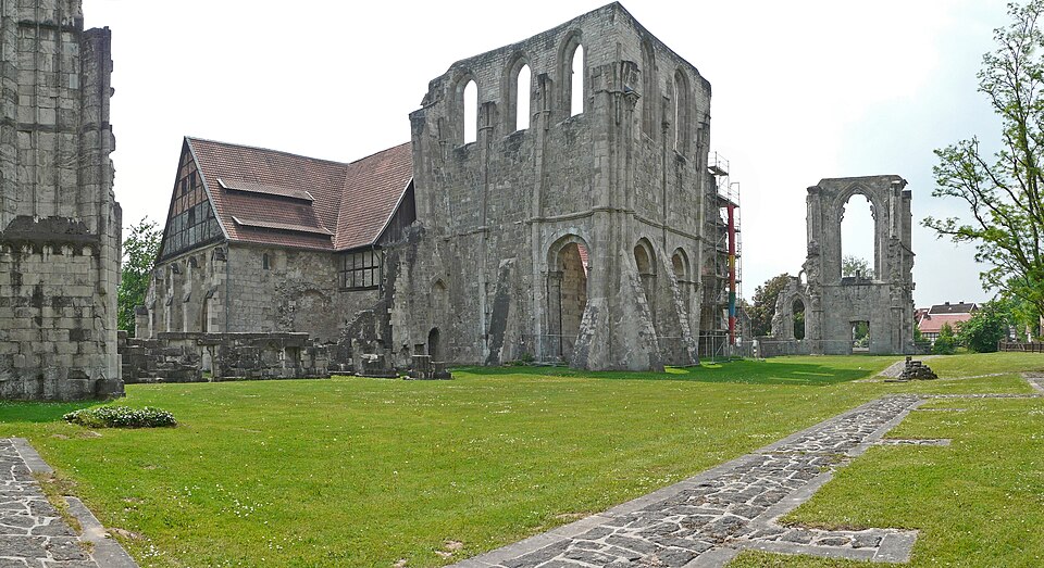 Fenster-Gurus in Walkenried – Zisterzienserkloster (Foto: Börste) Zisterzienserkloster in Walkenried – Fenster-Gurus vermittelt Fachbetriebe in Walkenried