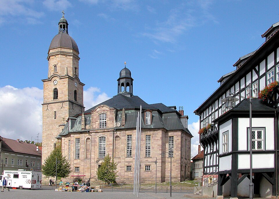 Fenster-Fachbetriebe in Waltershausen: Walterhausen Stadtkirche – Foto: Jörg Blobelt Fenster-Fachbetriebe in Waltershausen: Walterhausen Stadtkirche