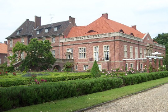 Fenster-Fachbetriebe in Weeze: Schloss