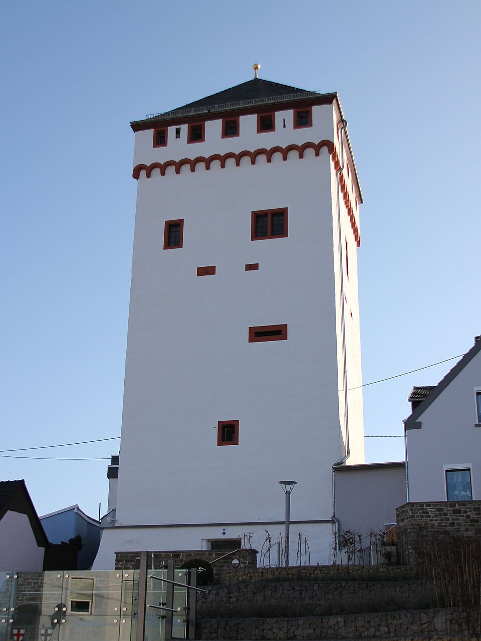 Fenster-Fachbetriebe in Weißenthurm: Weißer Turm