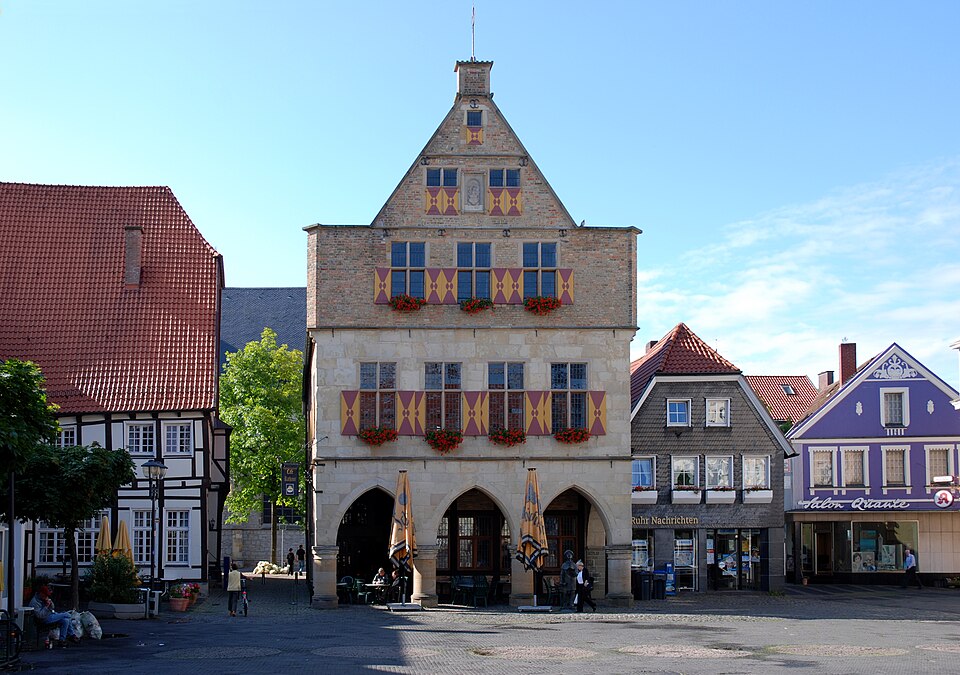 Fenster-Fachbetriebe in Werne: Altes-Rathaus-DSC
