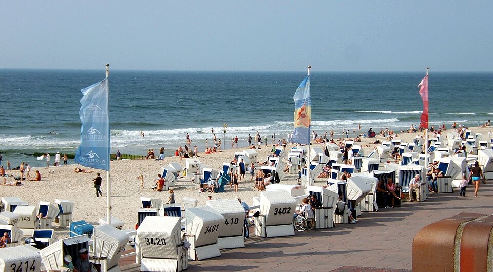 Fenster-Fachbetriebe in Westerland: Stadtansicht – Foto: Toksave Fenster-Fachbetriebe in Westerland: Stadtansicht
