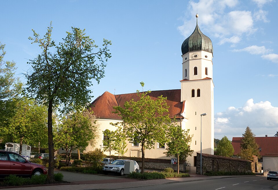 Pfarrkirche in Westerstetten – Fenster-Gurus vermittelt Fachbetriebe in Westerstetten
